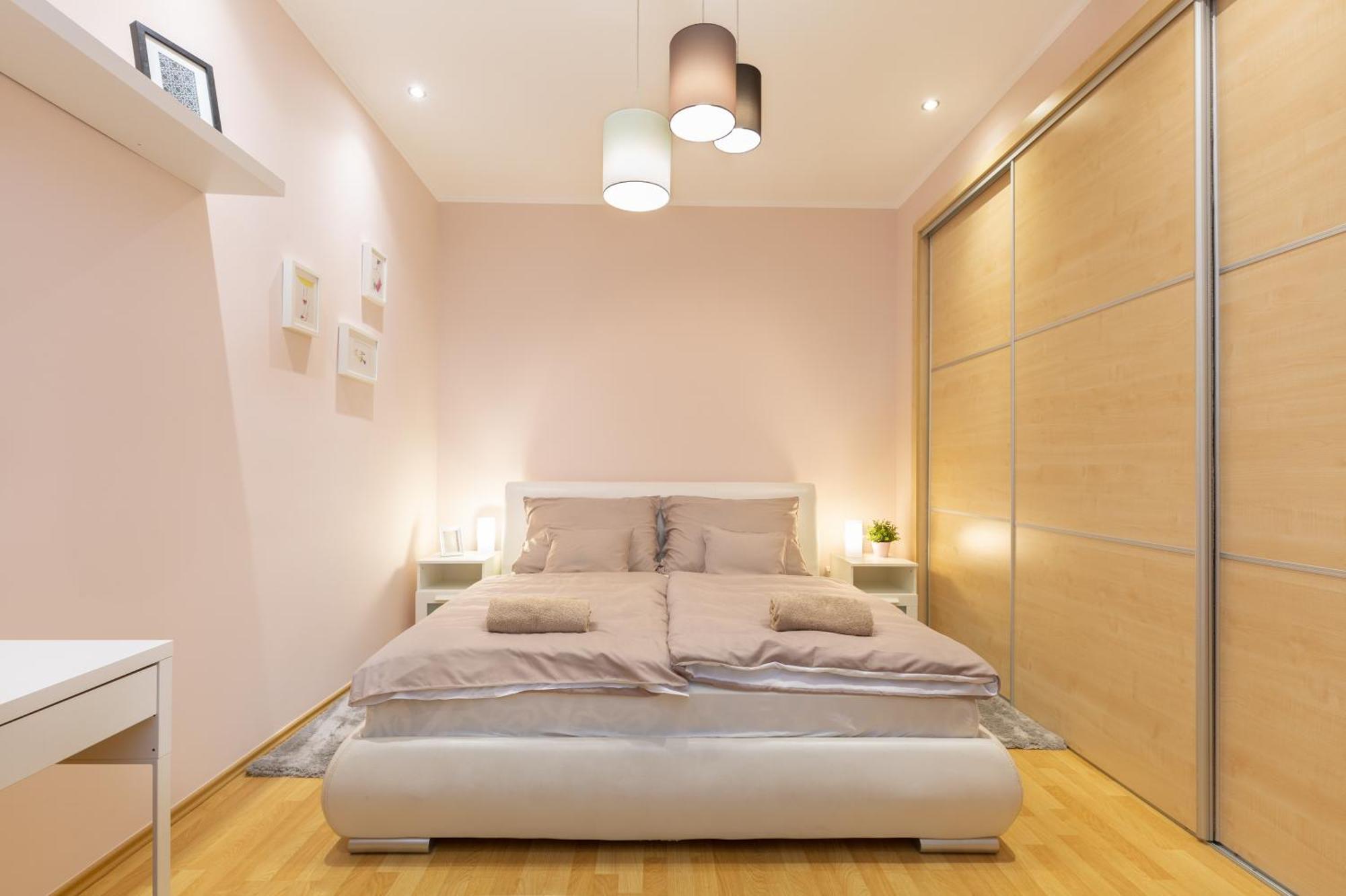 Downtown By Stn Appartement